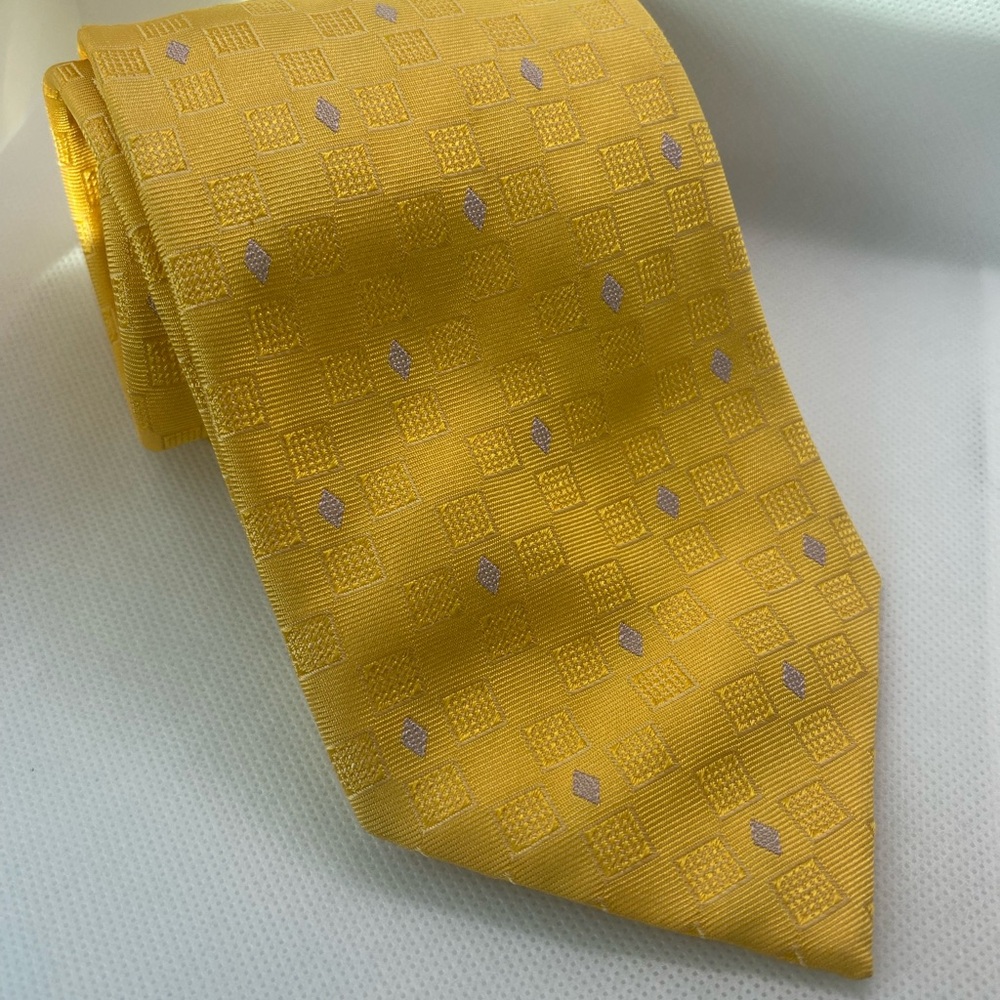 Brioni Yellow and Grey Tie